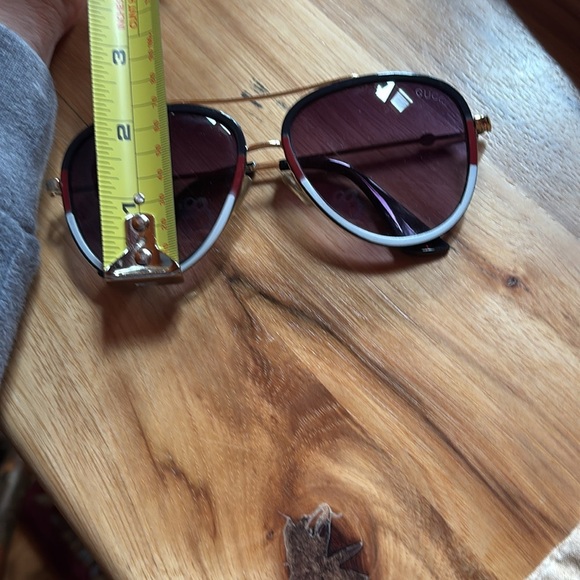 Gucci Sunglasses - Picture 8 of 8